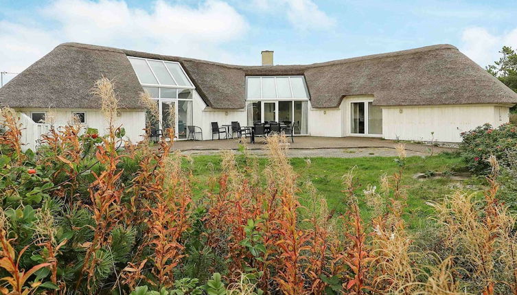 Photo 1 - Sprawling Holiday Home With Swimming Pool in Ringkøbing