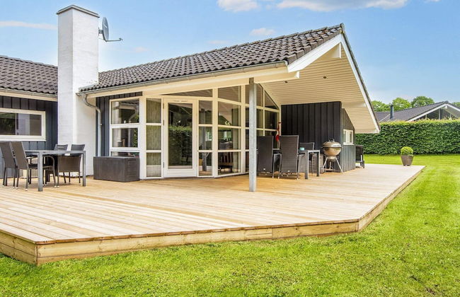 8 Person Holiday Home in Aabenraa - Photo 1
