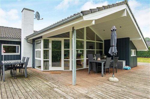 Photo 18 - 8 Person Holiday Home in Aabenraa
