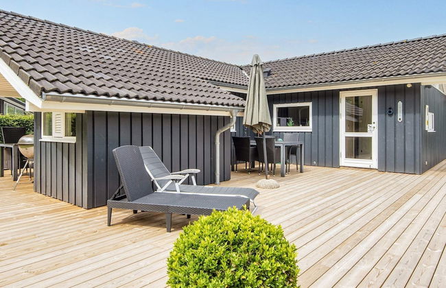 8 Person Holiday Home in Aabenraa - Photo 9
