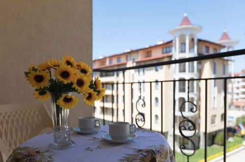 Photo 6 - One Bedroom Apartment with Balcony