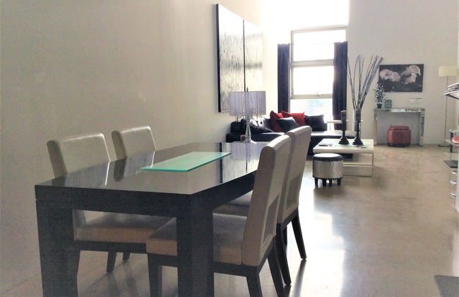 Downtown Executive Condo Loft - Photo 9