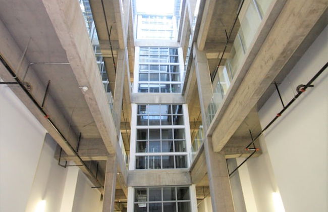 Downtown Loft Style Condo Heated Parking - Photo 4