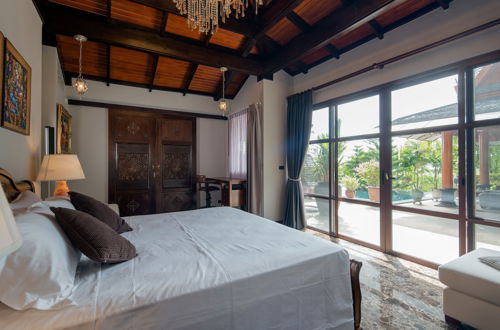 Photo 4 - Classy 4-BR Seaview Villa at Surin Beach