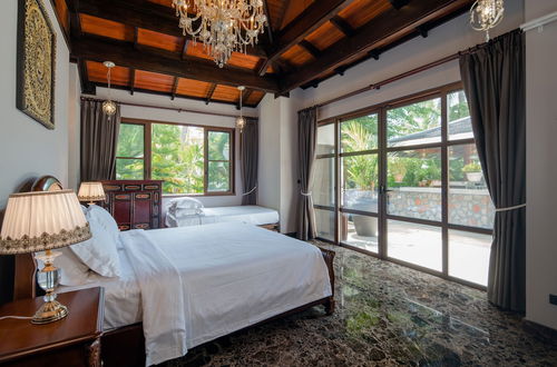 Photo 5 - Classy 4-BR Seaview Villa at Surin Beach