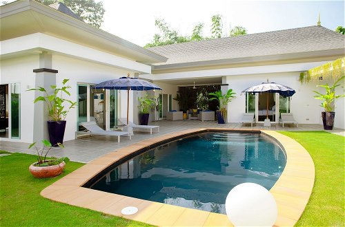 Photo 14 - Baan Piti Private Pool Villa