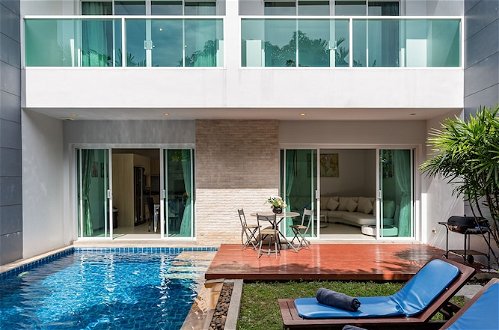 Foto 16 - Trixie House Pool Villa in Rawai