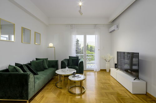 Photo 21 - Lush Emerald apt in the heart of Athens