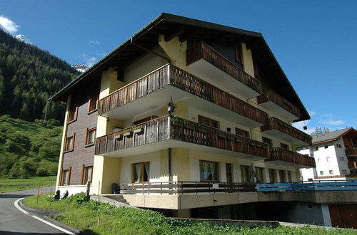 Photo 12 - Apartment in Blatten With Mountain Views & Open Kitchen