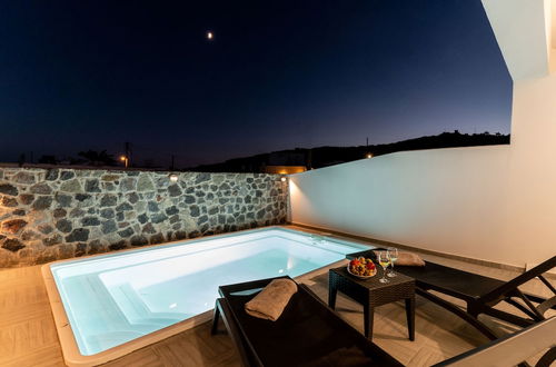 Photo 32 - SantoRossa Luxury Villas