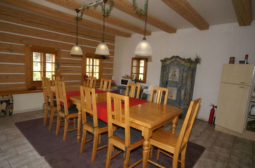 Foto 12 - Comfortable Villa With Private Swimming Pool in the Hilly Landscape of Stupna