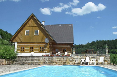 Foto 19 - Comfortable Villa With Private Swimming Pool in the Hilly Landscape of Stupna