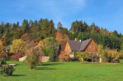 Photo 22 - Villa With Swimming Pool in the Hilly Landscape