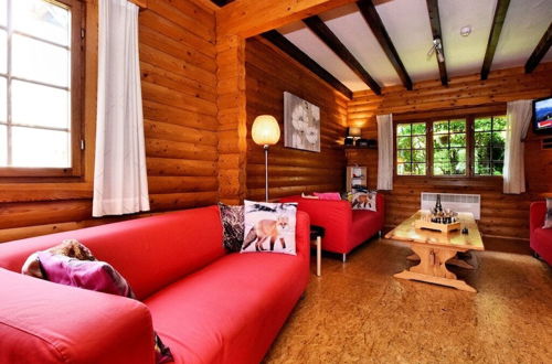 Foto 9 - Attractive Chalet in Fraiture With Sauna and Garden