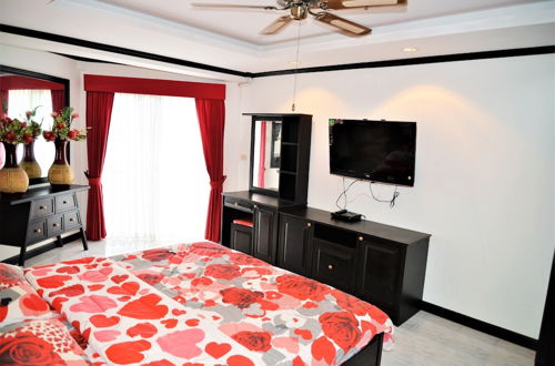 Photo 3 - 4th Floor 1 bed Condo Jomtien