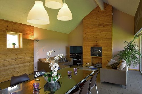 Foto 15 - Modern Villa in Stoumont With Sauna