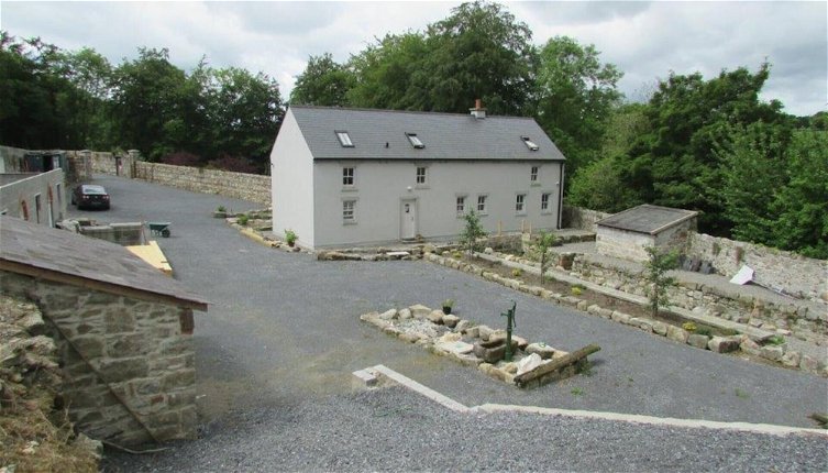 Photo 1 - Lovely 3-bed House at Clashganny Mill, Borris