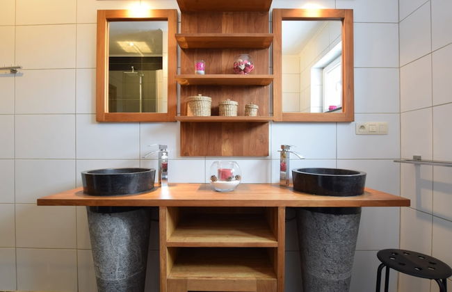 Luxurious Cottage in Libin Region With Sauna - Foto 14