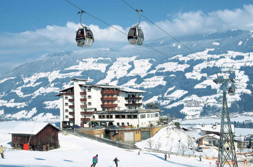 Photo 32 - Apartment With Terrace in Aschau im Zillertal