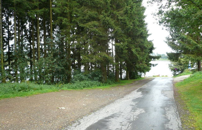 Detached Chalet With Views of the Lake of Butgenbach in the Middle of Nature - Foto 22