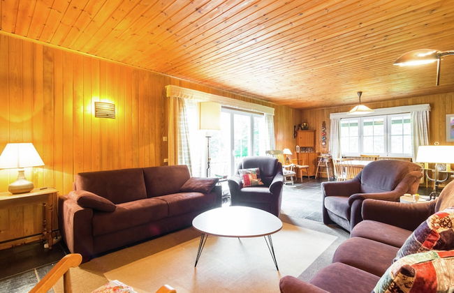 Detached Chalet With Views of the Lake of Butgenbach in the Middle of Nature - Foto 10