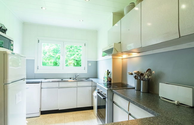 Detached Chalet With Views of the Lake of Butgenbach in the Middle of Nature - Foto 8