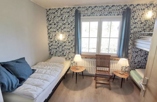 Detached Chalet With Views of the Lake of Butgenbach in the Middle of Nature - Foto 5