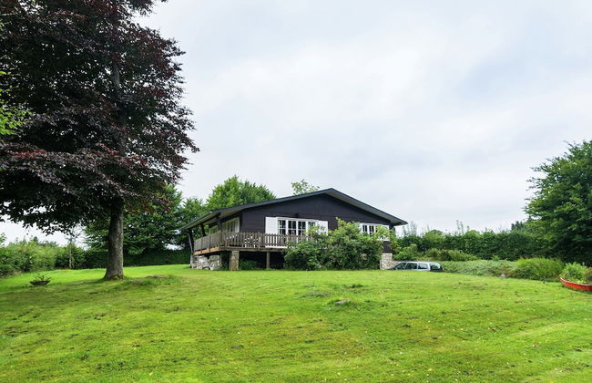 Detached Chalet With Views of the Lake of Butgenbach in the Middle of Nature - Foto 1