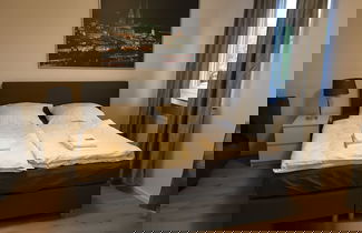 Photo 6 - City Apartment