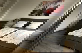 Photo 12 - City Apartment