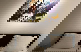 Photo 7 - City Apartment