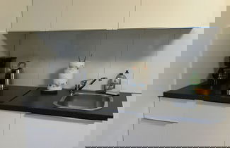 Photo 10 - City Apartment