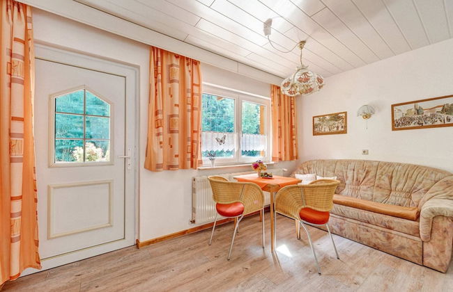 Cozy Apartment Near Trails - Foto 15
