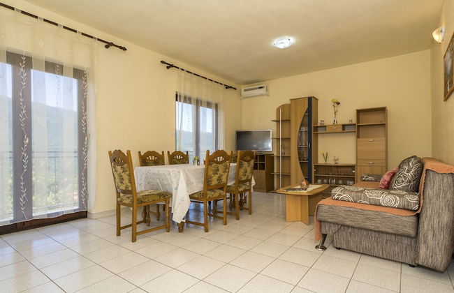 Vacation House With the Pool, Near River Cetina - Foto 13