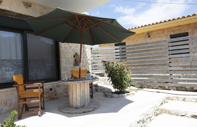Anemos Studio - Photo 11