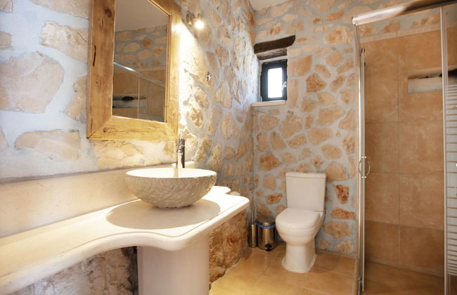 Anemos Studio - Photo 20