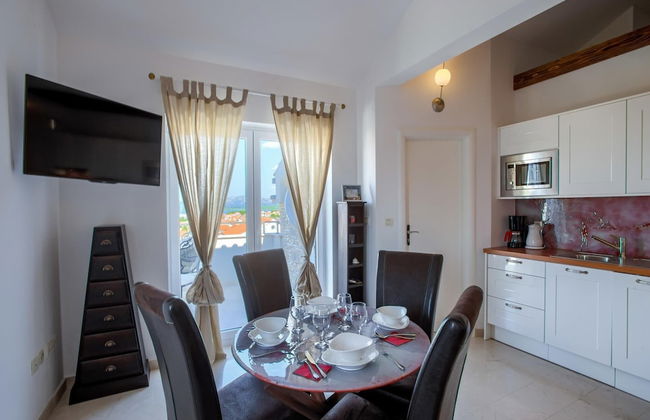 Apartment in Murter With Pool and Sea Views - Foto 27