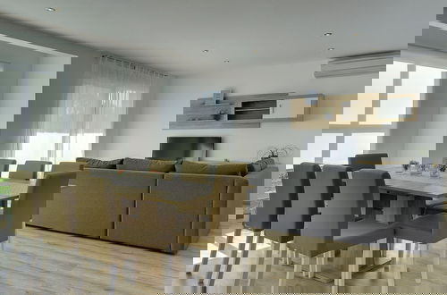 Foto 18 - Comfortable House With Large Garden and Terrace, Near the Beach