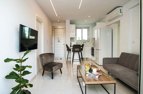 Foto 1 - Phaedrus Living Seaside Executive Flat Harbour 208