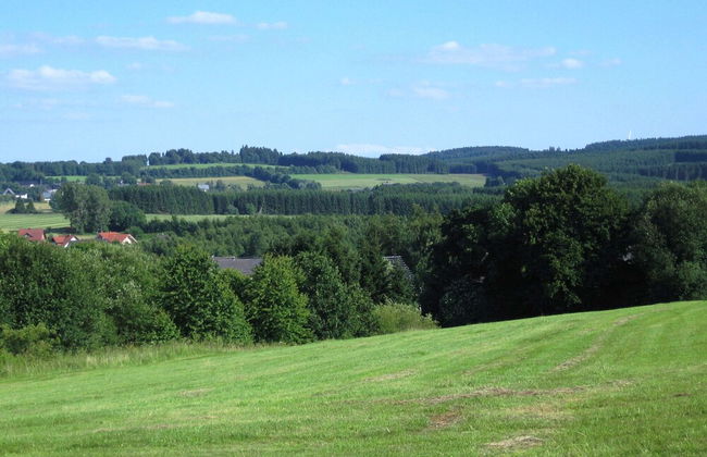 Charming Holiday Home in Liebenscheid by Forest - Foto 27