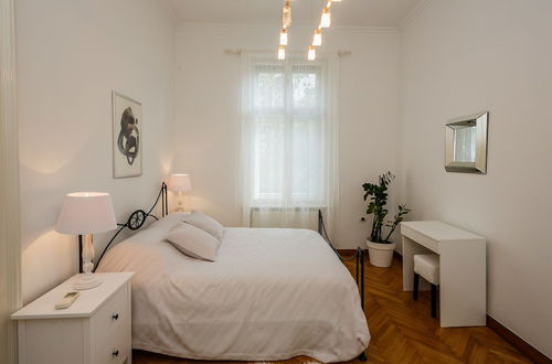 Photo 4 - Best Luxury apt in Zagreb for 16 ppl