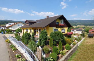 Foto 1 - Picturesque Apartment With Balcony