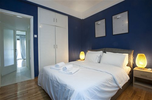 Foto 4 - Modern Comfortable Apartment