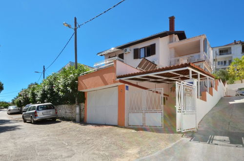 Photo 29 - D - Large apt With big Terrace, Next to the Beach