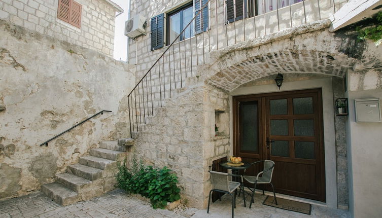 Photo 1 - Modern Traditional Apartment w Patio, Near Beach