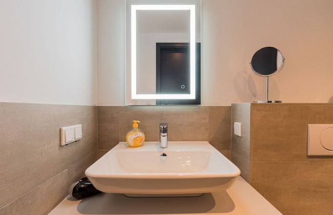 Nena Apartments Kreuzberg 61 - Photo 54