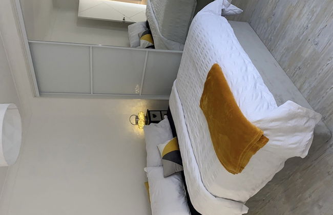 COP 26immaculate Newly Refurbished2 bed in Glasgow - Photo 3