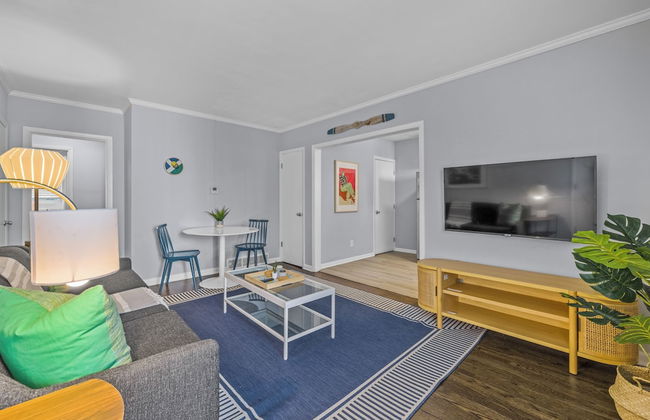 881 Furnished Apartments - Foto 16