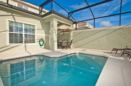 Photo 10 - Paradise Palms- 5 Bed Townhome W/splashpool-3024 5 Bedroom Townhouse by RedAwning