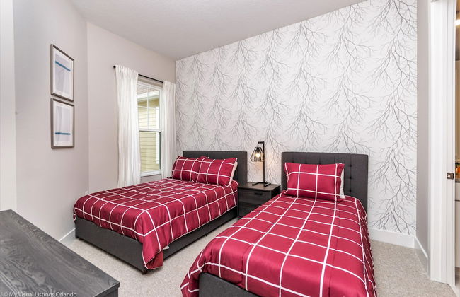Upscale Townhome W/pool Access! 5 mi. to Disney! - Foto 3